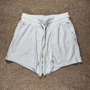 Travis Mathew Women’s Salt In The Air Light Blue Shorts Size Small